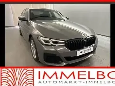 Gebraucht BMW 520 M Sport 204 PS (150 kW) 2022 Grau Limousine