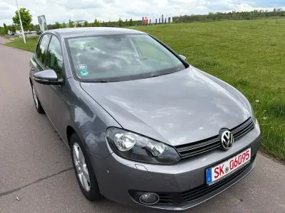 Gebraucht VW Golf VI Team 122 PS (89 kW) 2010 Grau Kleinwagen