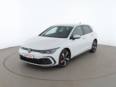Gebraucht VW Golf VIII GTE 2021 Weiß Limousine