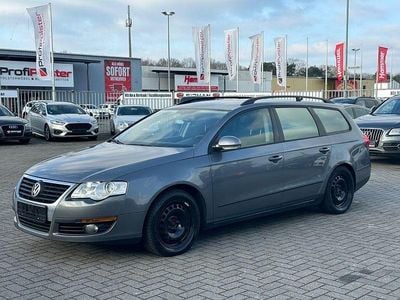 Gebraucht VW Passat Trendline 140 PS (102 kW) 2008 Grau Kombi
