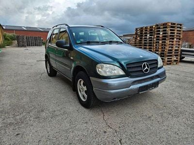 Mercedes ML320