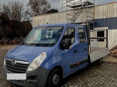 Blau Gebraucht 2016 Opel Movano Limousine | 10.990 € (Fairer Preis)