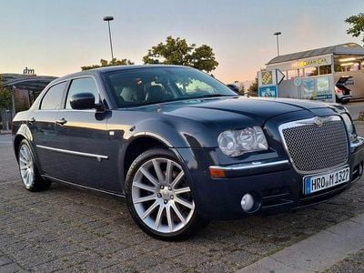 Gebraucht Chrysler 300C 218 PS (160 kW) 2010 Blau Limousine