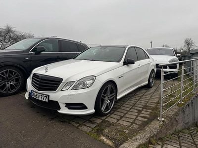 Mercedes E300