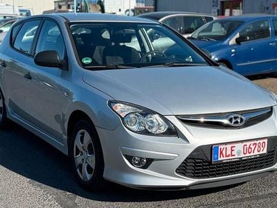 Gebraucht Hyundai i30 Edition+ 109 PS (80 kW) 2010 Grau Kleinwagen