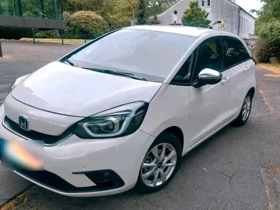 Gebraucht Honda Jazz Executive 98 PS (72 kW) 2020 Weiß Kleinwagen