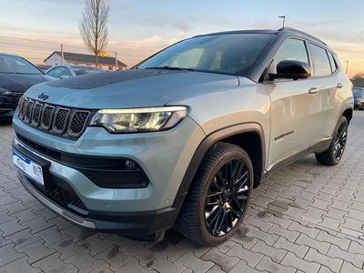 Gebraucht Jeep Compass Limited 190 PS (139 kW) 2022 Grau SUV