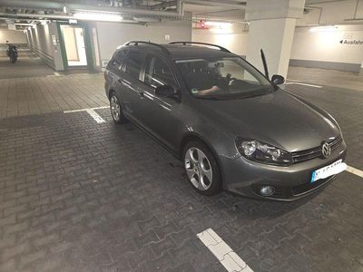 Gebraucht VW Golf VI Exclusive 122 PS (89 kW) 2011 Grau Kleinwagen
