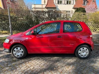 Gebraucht VW Fox 75 PS (55 kW) 2008 Rot Kleinwagen