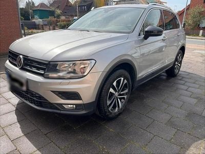 Usata VW Tiguan IQ Drive 150 CV (110 kW) 2020 Andere farben SUV