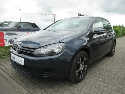 Gebraucht VW Golf VI 80 PS (58 kW) 2009 Blau Kleinwagen