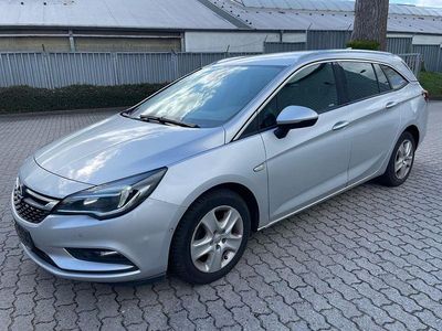 Usata Opel Astra Innovation 136 CV (100 kW) 2017 Argento Station wagon