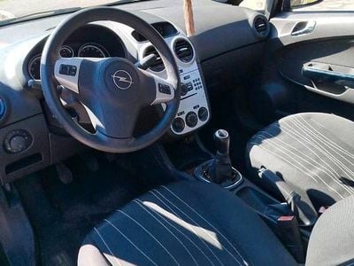 Używany Opel Corsa 65 KM (47 kW) 2010 Niebieski Hatchback