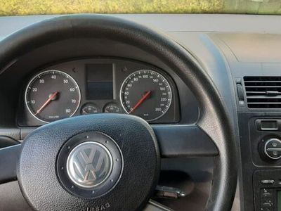 gebraucht VW Touran 1.6 FSI Goal
