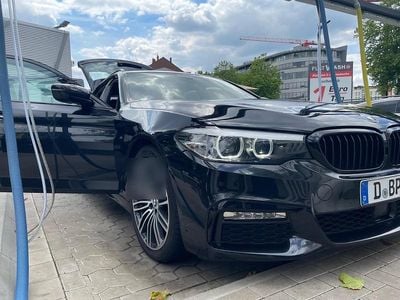 Schwarz Gebraucht 2017 BMW 530 M Sport Kombi | 24.500 € (Fairer Preis)
