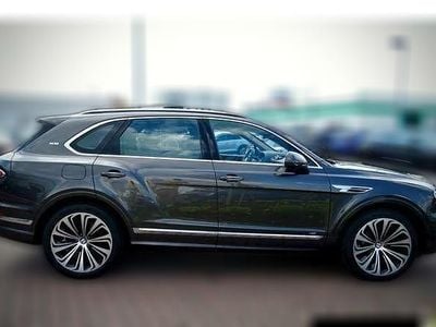 Usata Bentley Bentayga Mulliner 549 CV (403 kW) 2021 Grigio SUV