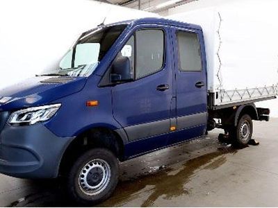 Blau Gebraucht 2023 Mercedes Sprinter Van | 54.621 €