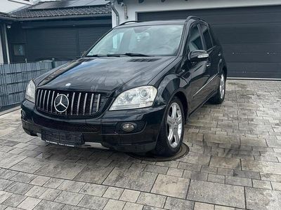 Mercedes ML320
