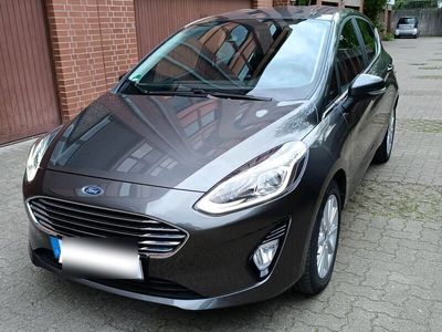 gebraucht Ford Fiesta 1,1 63kW Titanium mit top Ausstattung