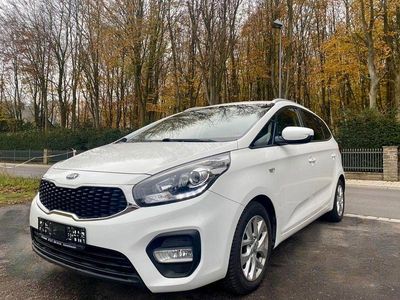 Weiß Gebraucht 2018 Kia Carens Vision Van / Kleinbus | 10.300 € (Guter Preis)