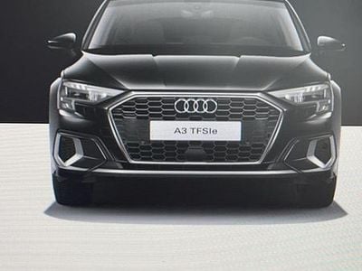 Schwarz Gebraucht 2022 Audi A3 e-tron Ambiente Kleinwagen | 22.000 €