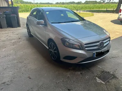 Gebraucht Mercedes A200 156 PS (114 kW) 2013 Silber Limousine