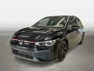 Gebraucht VW Golf VIII GTI Clubsport 300 PS (220 kW) 2024 Deep black perleffekt Limousine
