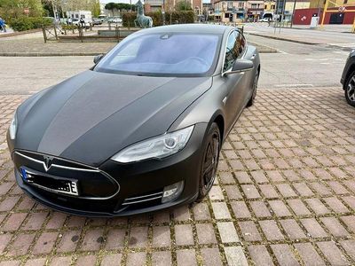 Gebraucht Tesla Model S 309 kW (421 PS) 2016 Schwarz Kleinwagen