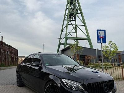Gebraucht Mercedes C180 Edition 156 PS (114 kW) 2016 Schwarz Limousine