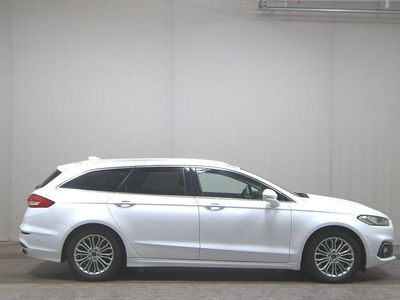 Weiss Gebraucht 2020 Ford Mondeo Titanium Kombi | 15.480 € (Guter Preis)