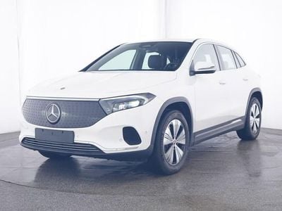 Mercedes EQA250+