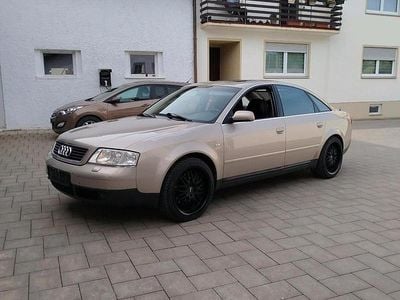 Second-hand Audi A6 163 CP (119 kW) 2000 Maro Berlinǎ