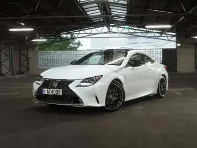 Second-hand Lexus RC300 Sport Line 260 CP (191 kW) 2018 Alb Coupe