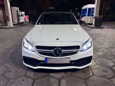 Gebraucht Mercedes C63 AMG AMG 476 PS (350 kW) 2016 Polarweiss Limousine