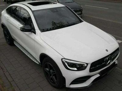 Gebraucht Mercedes GLC200 AMG line 197 PS (144 kW) 2020 Weiß SUV