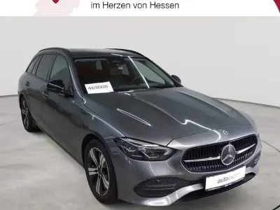 Gebraucht Mercedes C220 200 PS (147 kW) 2023 Grau Limousine