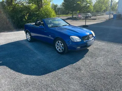 Gebraucht Mercedes SLK200 136 PS (100 kW) 1997 Blau Cabrio
