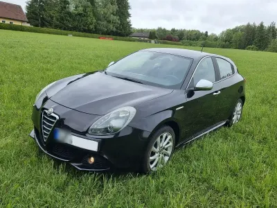 Gebraucht Alfa Romeo Giulietta Turismo 170 PS (125 kW) 2011 Kleinwagen