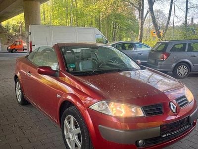 Second-hand Renault Mégane Cabriolet 131 CP (96 kW) 2005 Andere farben Cabrio