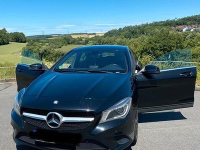 Mercedes CLA200