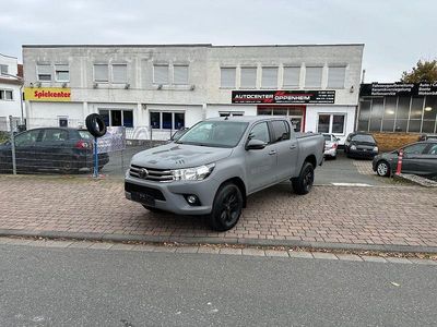 Weiß Gebraucht 2018 Toyota HiLux Comfort Abholung | 29.900 € (Teuer)
