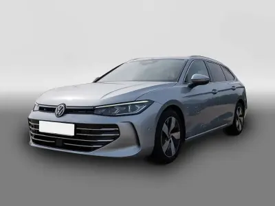 Usata VW Passat 150 CV (110 kW) 2025 Argento Station wagon