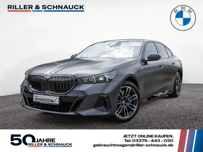 Gebraucht BMW 540 M Sport 303 PS (222 kW) 2025 Grau Limousine