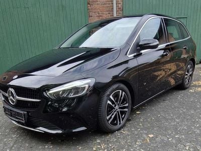 Mercedes B200