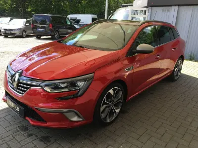 Gebraucht Renault Mégane GrandTour GT-Line 159 PS (116 kW) 2020 Rot Kombi