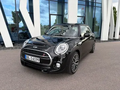 Używany Mini Cooper S 192 KM (141 kW) 2016 Czarny Hatchback