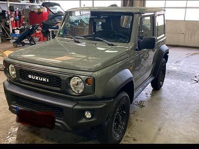 Second-hand Suzuki Jimny 102 CP (75 kW) 2023 Gri SUV