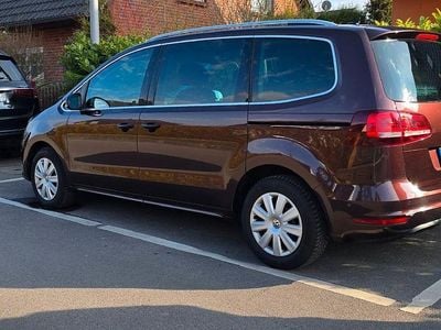 Gebraucht VW Sharan Beach 150 PS (110 kW) 2016 Braun Van / Kleinbus