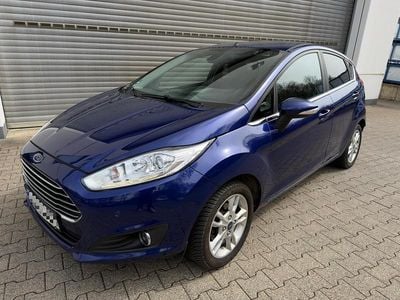Gebraucht Ford Fiesta Titanium 101 PS (74 kW) 2017 Blau Kleinwagen