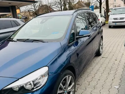 Gebraucht BMW 218 150 PS (110 kW) 2015 Blau Kombi